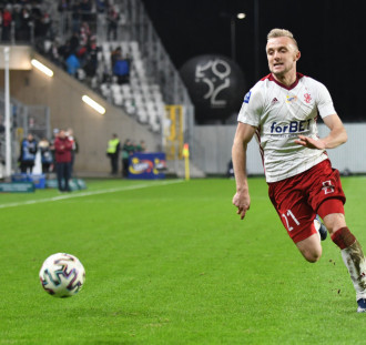 Jan Grzesik wzmacnia defensywę Warty Poznań