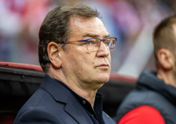 Jan Urban pod presją. Mecz z Rumunią może być jego ostatnią szansą