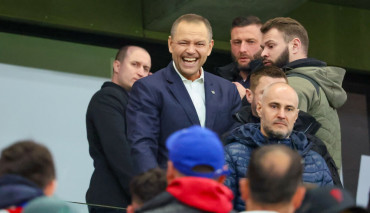 Karol Nawrocki, prezydent RP, podczas meczu Górnik Zabrze-Raków Częstochowa