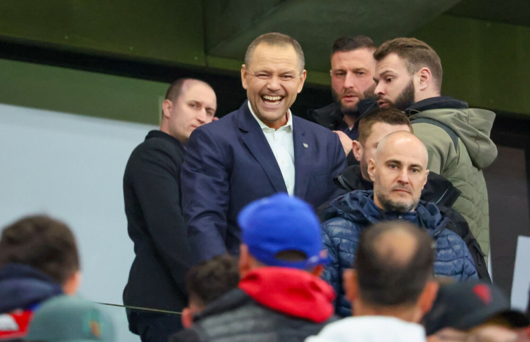 Karol Nawrocki, prezydent RP, podczas meczu Górnik Zabrze-Raków Częstochowa
