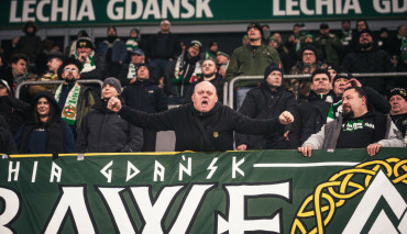 kibic lechii gdansk na meczu ekstraklasy
