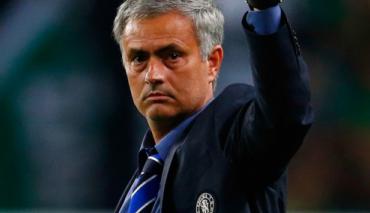 Kibice Chelsea wspierają Jose Mourinho