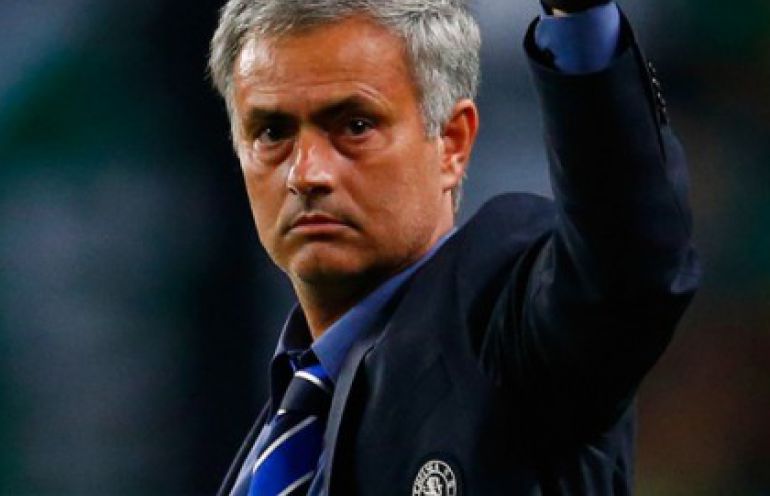 Kibice Chelsea wspierają Jose Mourinho