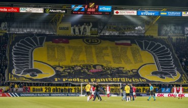 Kibice holenderskiego NAC Breda oprawą uczcili pamięć polskich bohaterów