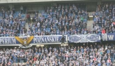 Kibice Lecha Poznań na meczu z Wisłą Kraków