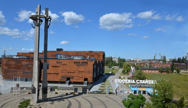 Kibice Legii Warszawa wybiorą się pod Pomnik Poległych Stoczniowców