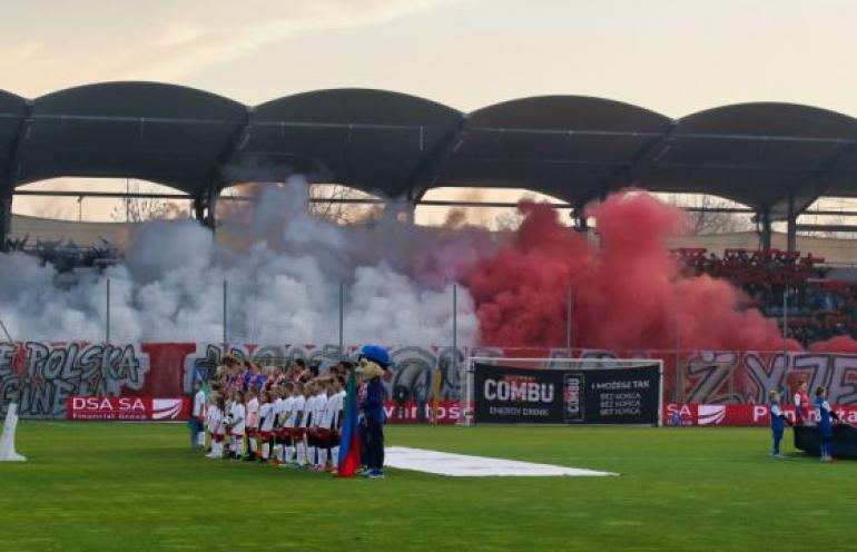Kibice Miedzi Legnica