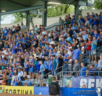 Kibice Miedzi Legnica przygotują szkolną wyprawkę potrzebującym dzieciom