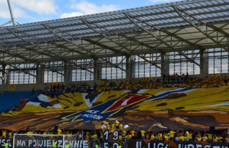 Kibice Motoru Lublin sprzeciwiają się grze Górnika Łęczna na ich obiekcie