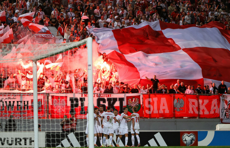 kibice polska malta