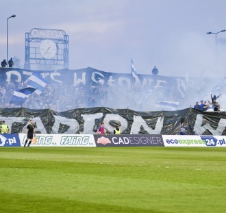 Mocny przekaz kibiców Ruchu Chorzów do władz klubu oraz miasta na meczu z ROW-em Rybnik