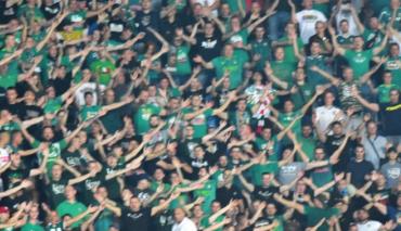 Kibice Śląska Wrocław podczas meczu wyjazdowego z Lechem Poznań