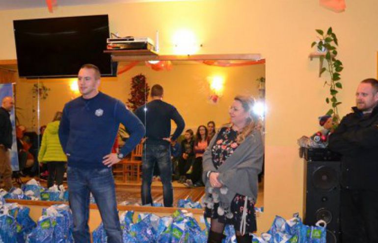 Kibice Stomilu Olsztyn odwiedzili dom dla dzieci i młodzieży!