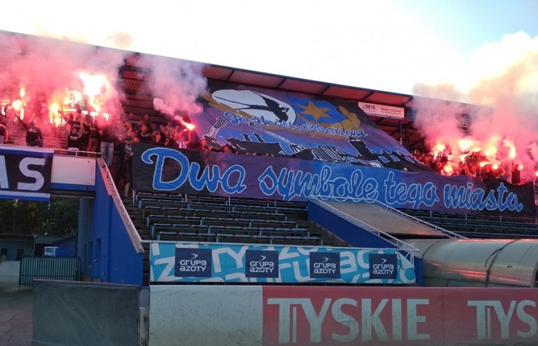 Kibice Unii Tarnów