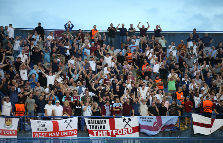kibice west ham dinamo