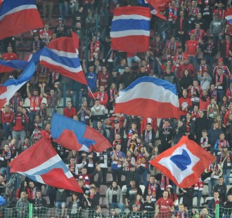 Skromne zwycięstwo Wisły Kraków przy świetnym wsparciu z trybun