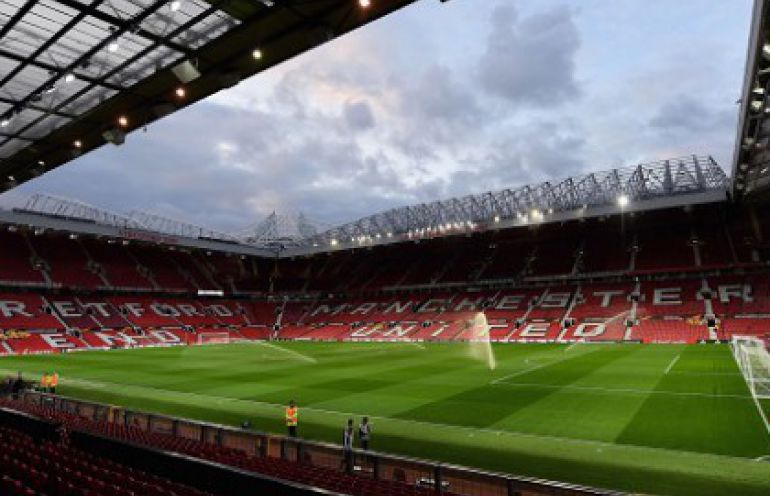 Kibice włamali się na Old Trafford