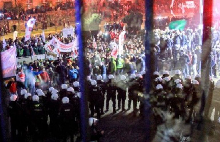 Kibice zakłócili górniczą manifestację