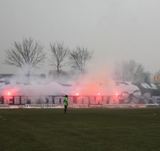 Po 30 latach nastąpił koniec zgody kibicowskiej Sandecji Nowy Sącz oraz Korony Kielce