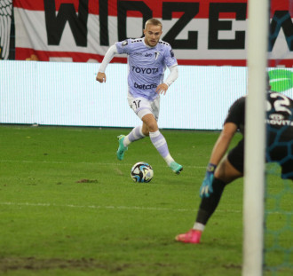 Korona Kielce chce wykupić skrzydłowego Pogoni Szczecin