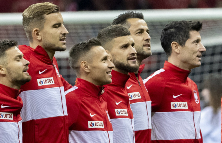 Kto powinien zagrać z Albanią?