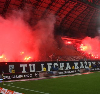Lech Poznań z łatwością ograł osłabioną Wisłę Kraków