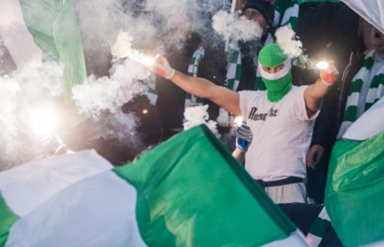Lechia wjechała pod kasy Legii - Kibice.net