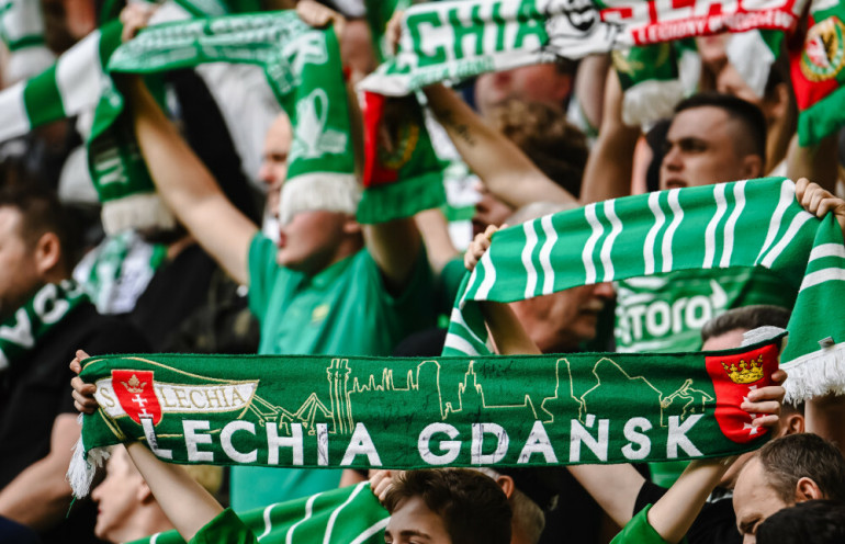 lechia gdansk kibice licencja