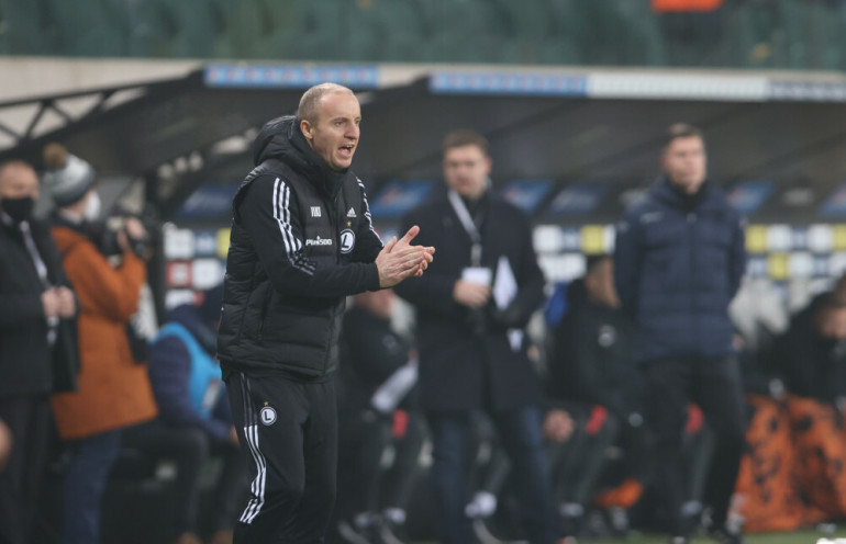 Legia gromi z nowym trenerem