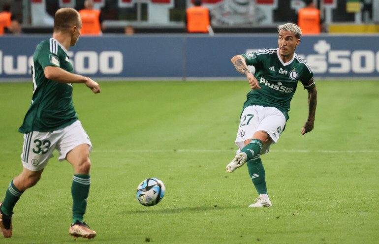 Legia o włos od kompromitacji
