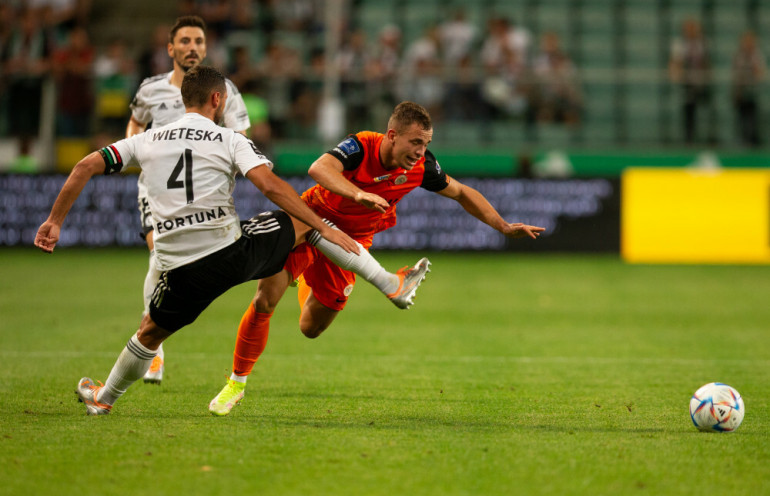 Legia szuka wzmocnień obrony