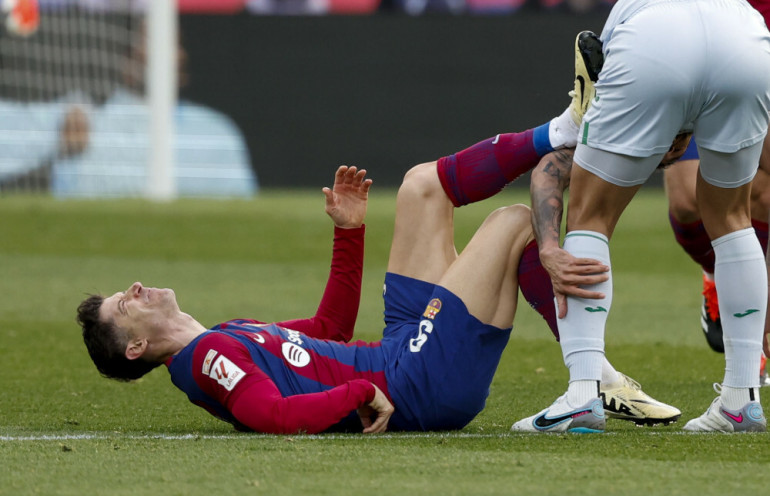 lewandowski barcelona kontuzja