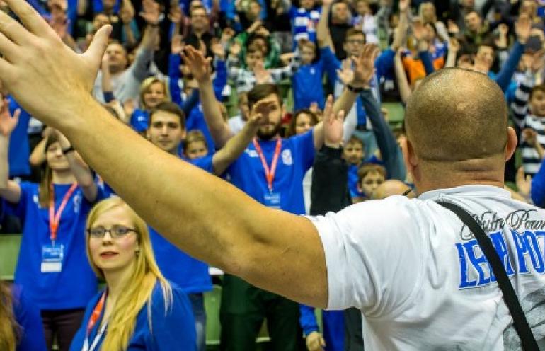 Lider kibiców Lecha Poznań zatrzymany na lotnisku