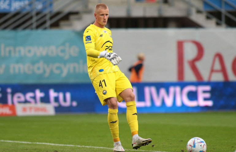 Lider nie pokazał mistrzowskiej formy w Mielcu