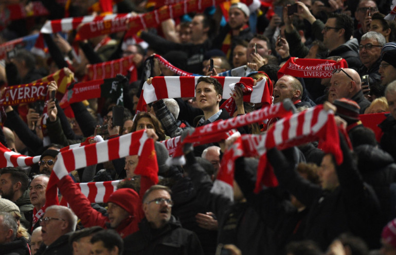 liverpool kibice szaliki