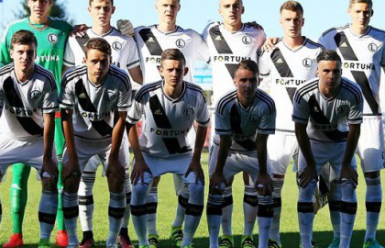 Mecz juniorów Legia - Real bez udziału kibiców