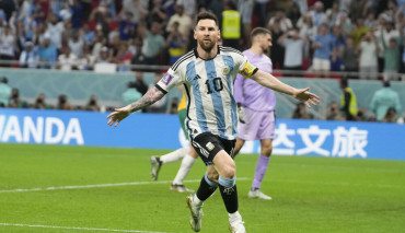 messi 1000 mecz Australia