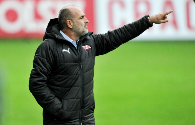 Michał probierz na ławce Cracovii w 17. kolejce Ekstraklasy 2020/2021