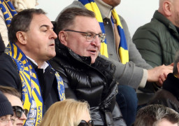 Michniewicz bliski powrotu do Ekstraklasy