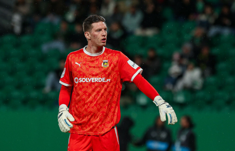 miszta rio ave kapitan