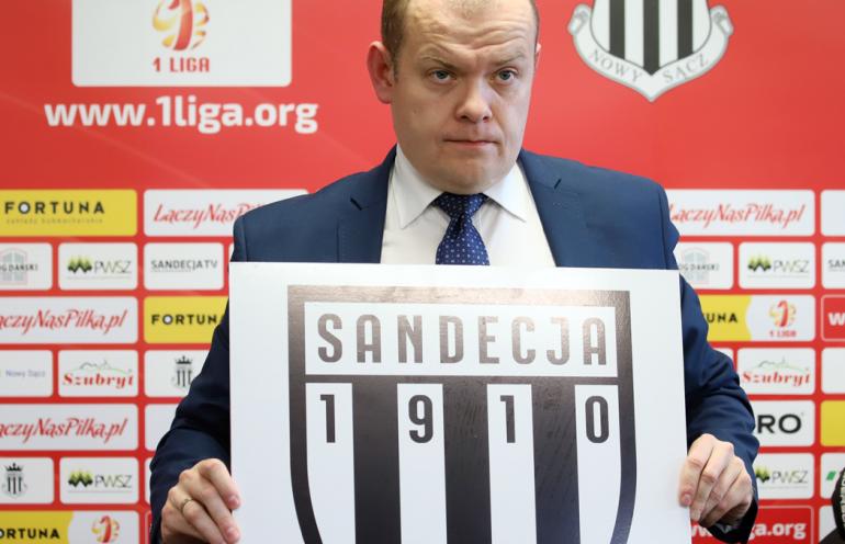 MKS Sandecja Nowy Sącz zmienia herb