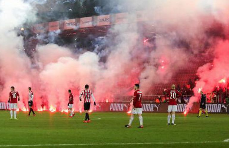 Nic o nas bez nas