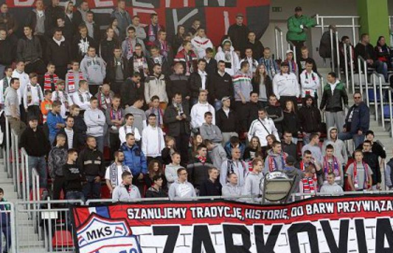 Oświadczenie kibiców Dolcanu Ząbki