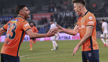 piątek basaksehir