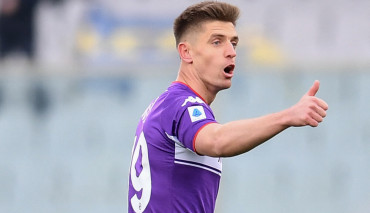 piątek fiorentina kontrakt