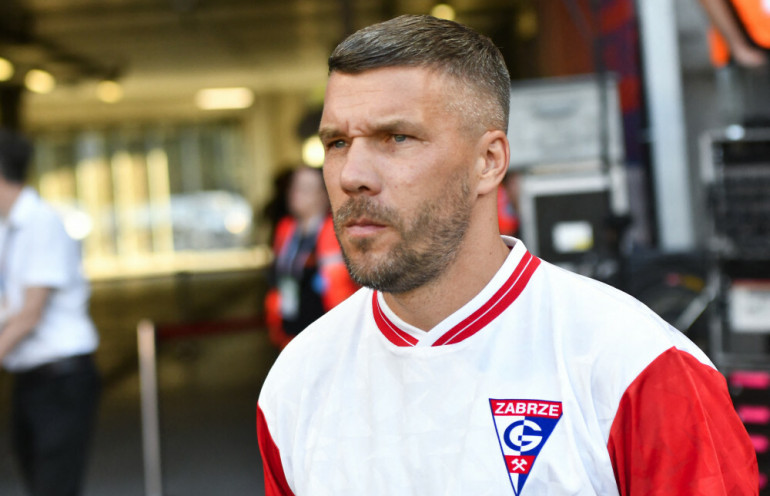 Podolski podczas meczu Górnika z Ferencvarosem