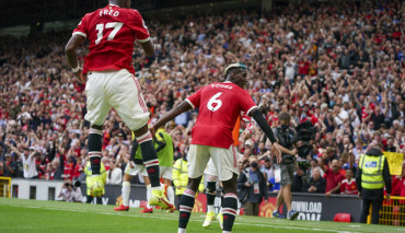 pogba fred leeds