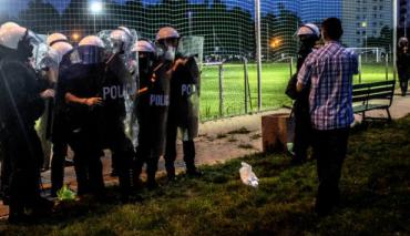 Przerwany mecz kibiców Widzewa