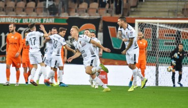 Radość Adama Buksy po zdobytym goli