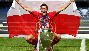 Robert Lewandowski z Pucharem Europy!
